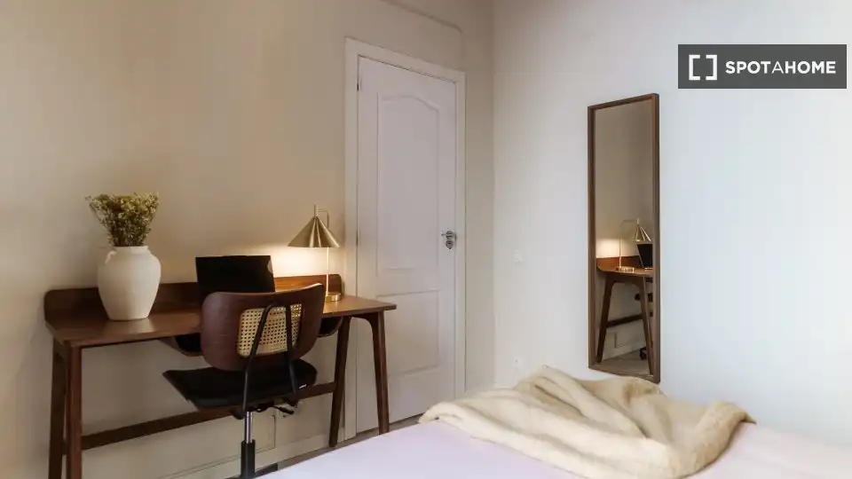 Habitación 90 m², Barcelona