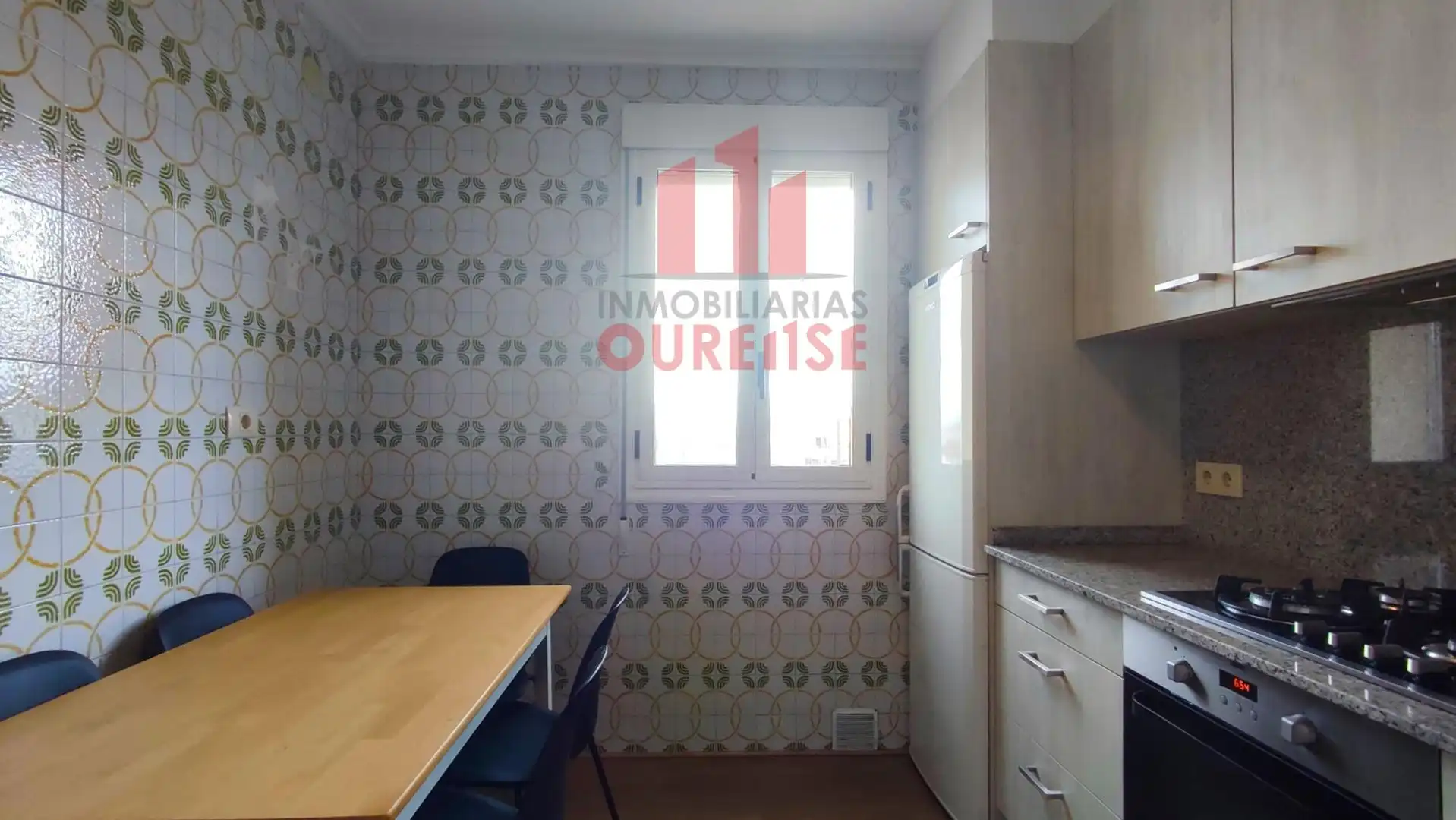 Wohnung 64 m² in Ourense