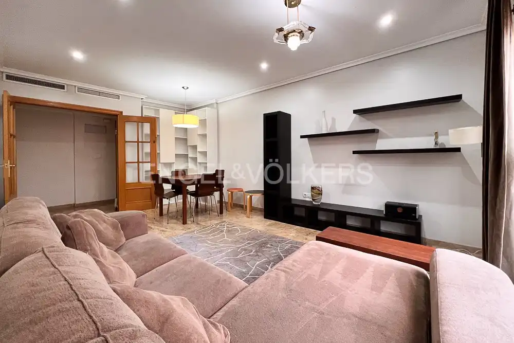 Piso de 90 m² en Valencia