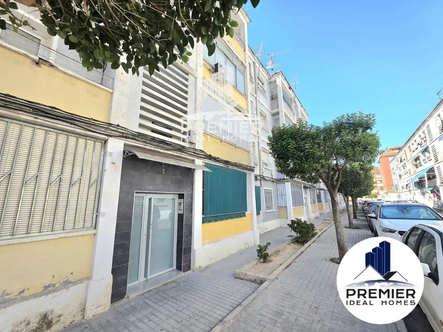 Flat 60 m² in Elda