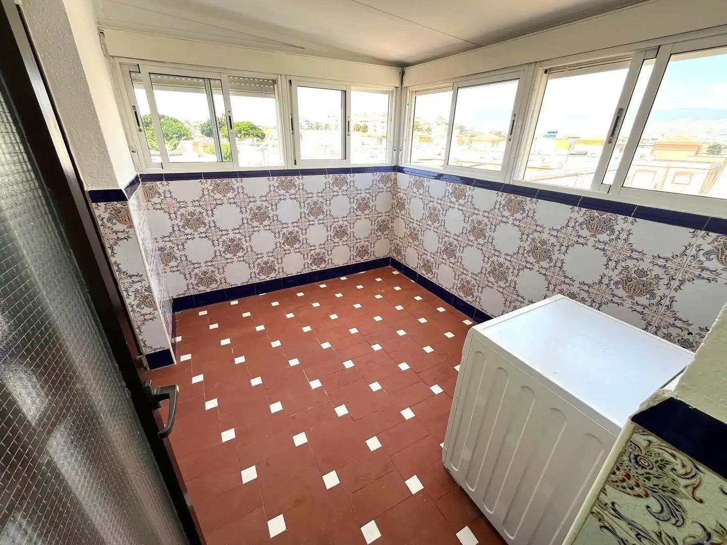 Piso de 76 m² en Roquetas de Mar