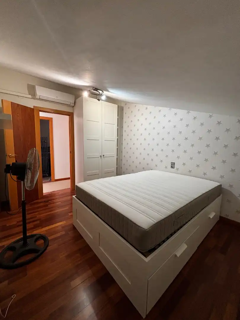 Pis de 136 m² a Terrassa
