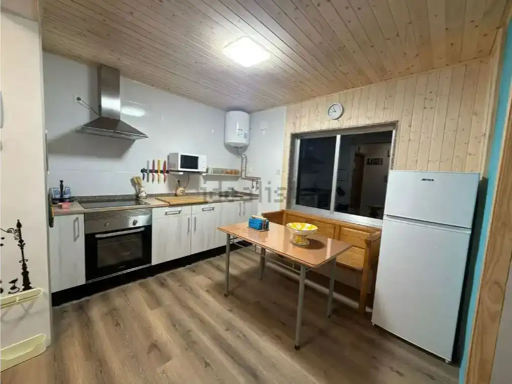 Piso de 80 m² en Degaña