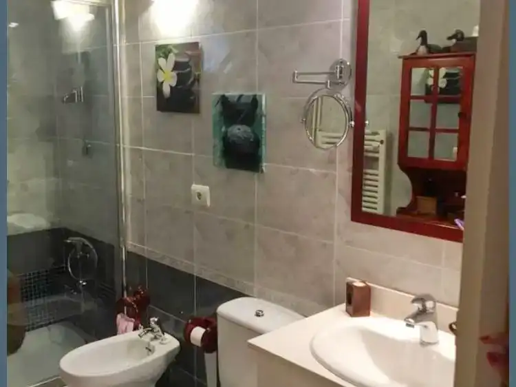 Piso de 140 m² en Vigo