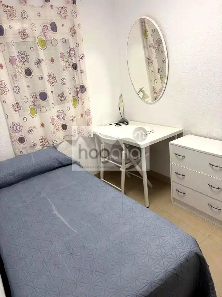 Piso de 65 m² en Sevilla