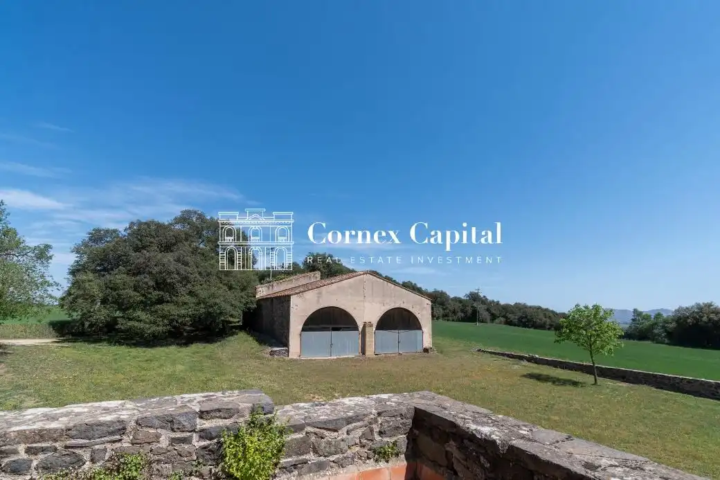 Casa de 1000 m² en Rupià