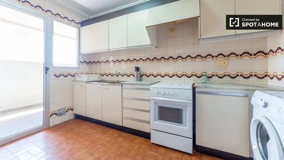 Habitación 100 m², Valencia