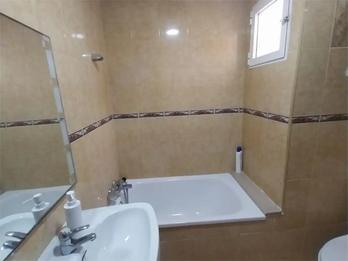 Habitación 220 m², Alicante
