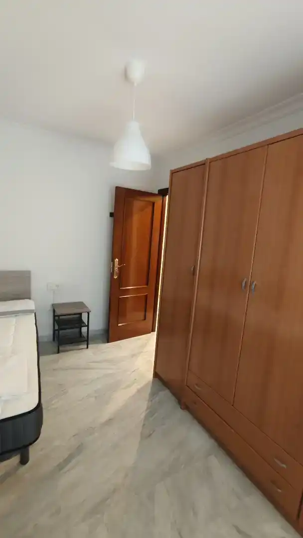 Piso de 90 m² en Granada