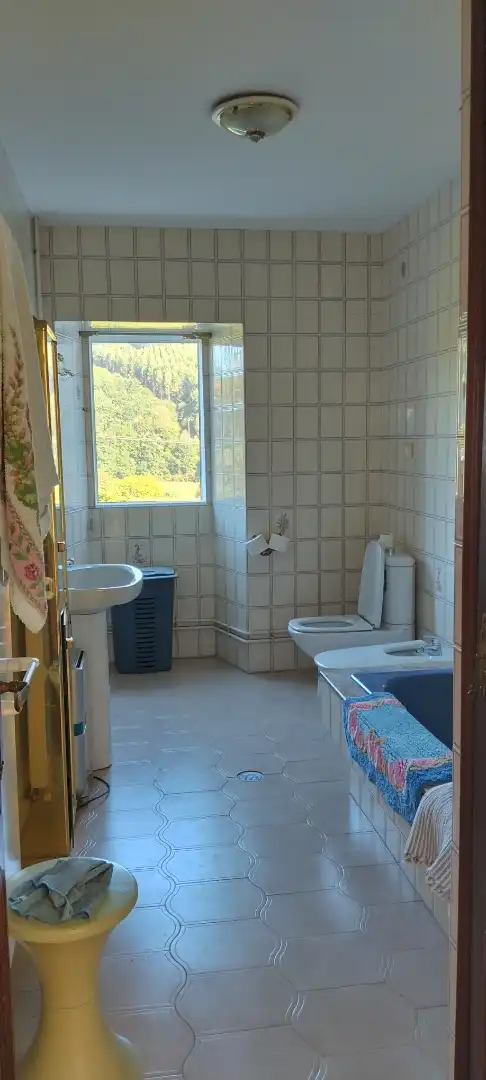 Piso de 200 m² en Chandrexa de Queixa