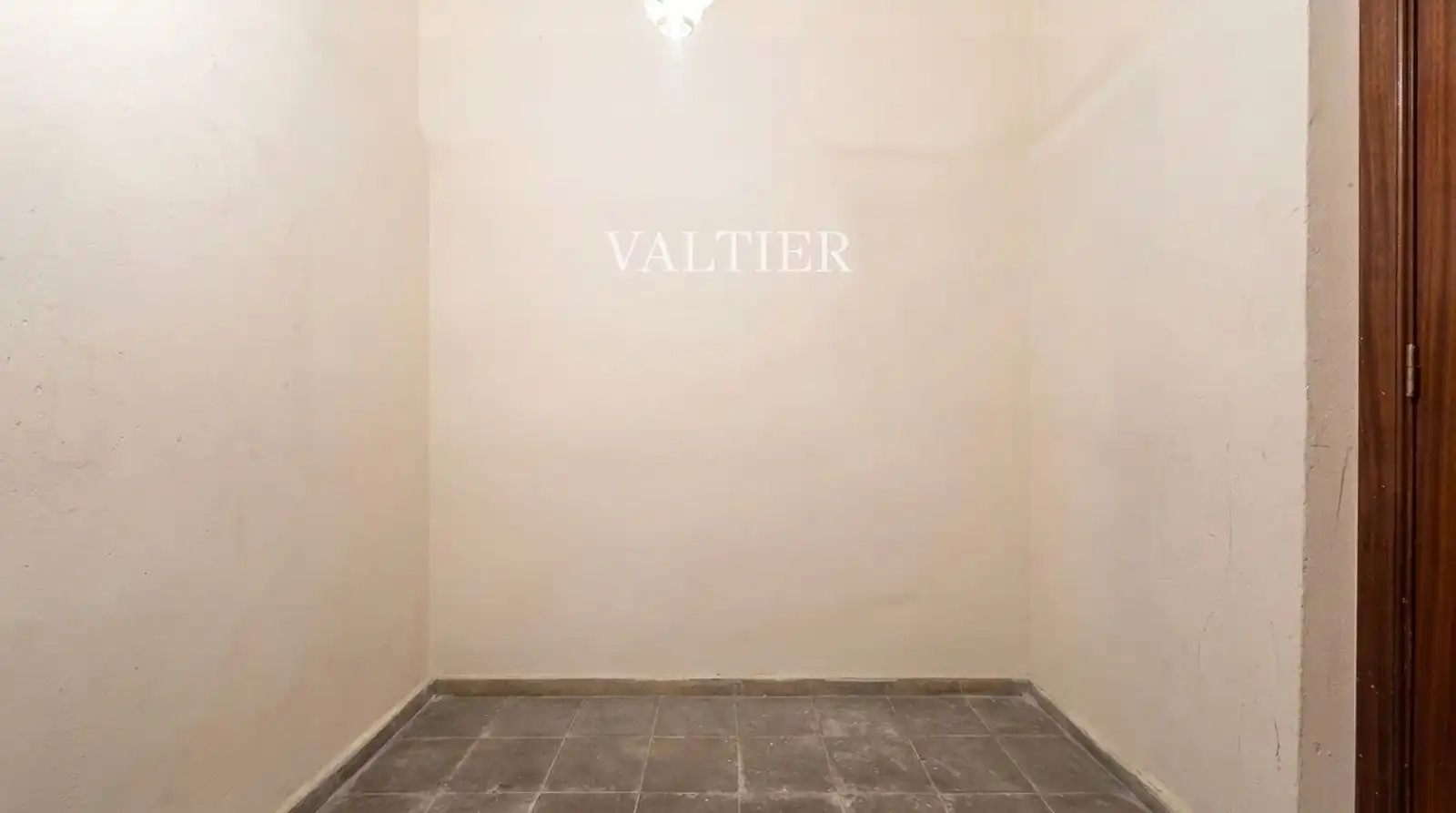 Flat 284 m² in Madrid