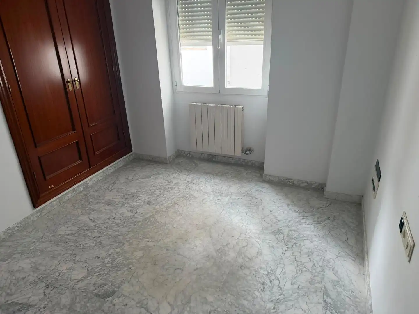 Piso de 130 m² en Granada