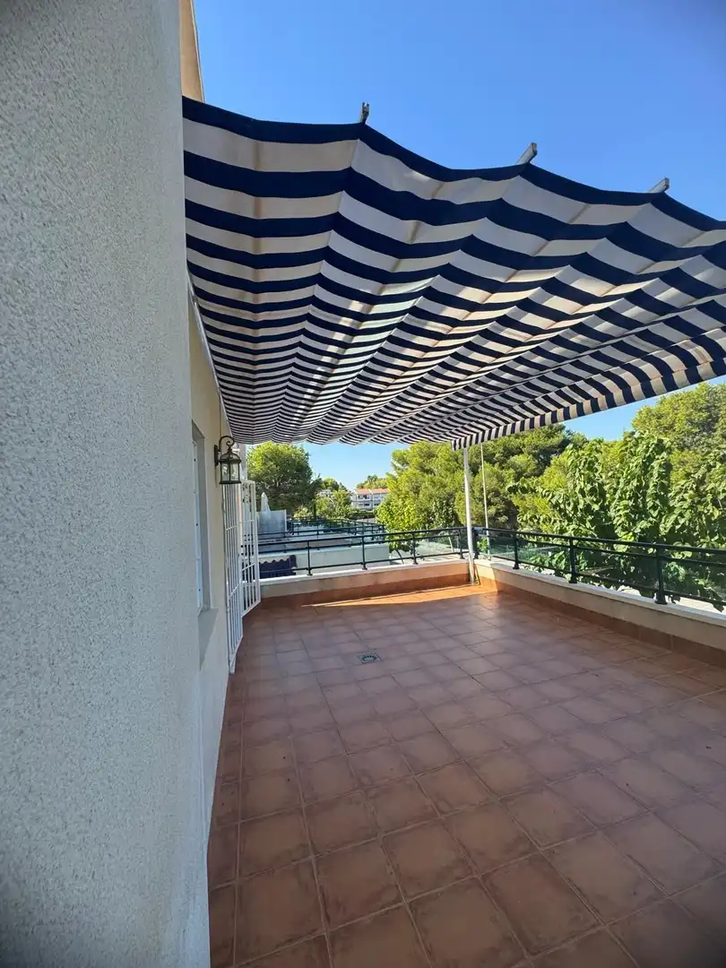 Casa de 105 m² a el Pilar de la Foradada