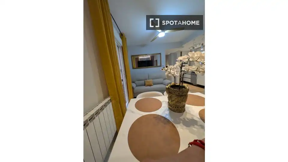 Habitación 83 m², Granada