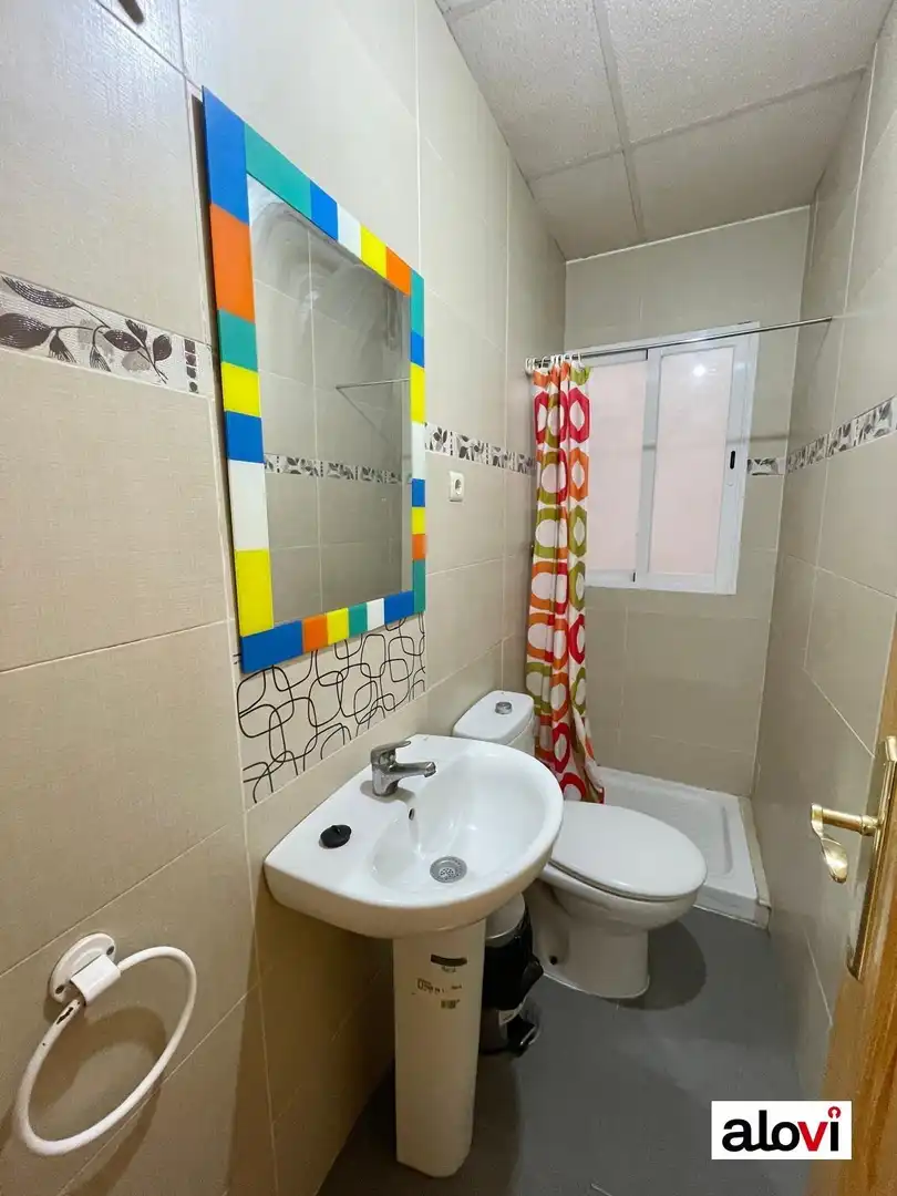 Habitación 131 m², Granada