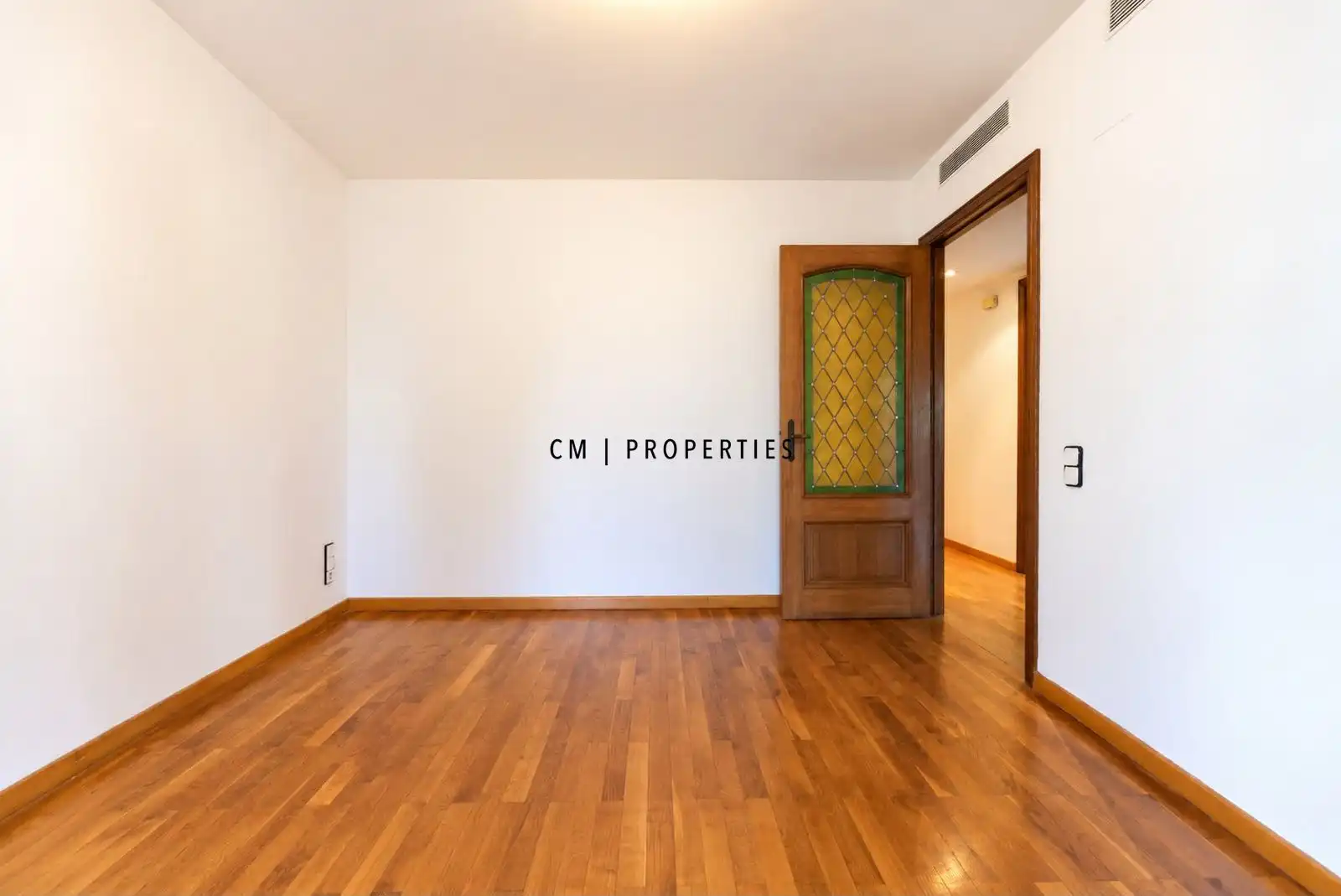 Flat 250 m² in València