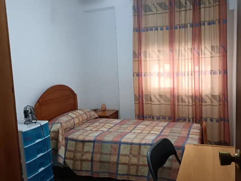 Piso de 89 m² en Almería