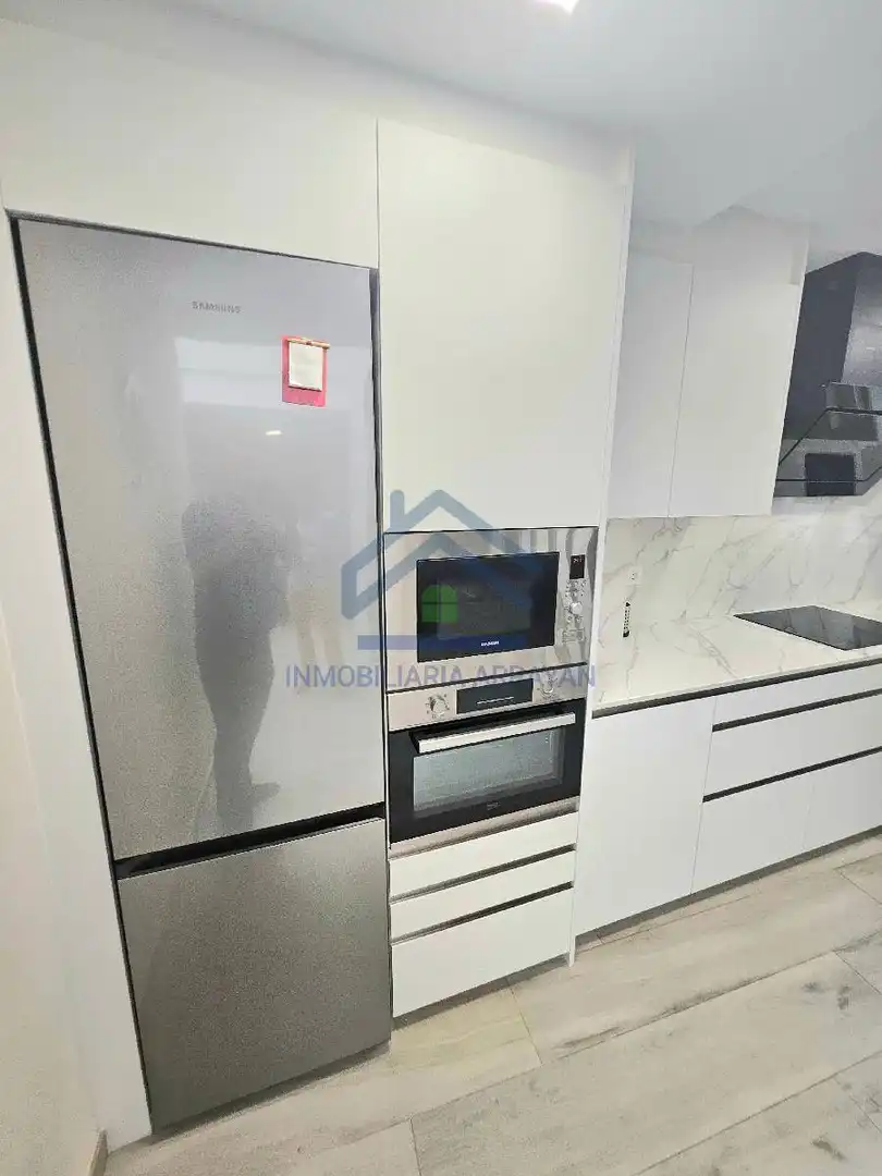 Casa de 120 m² a La Zubia
