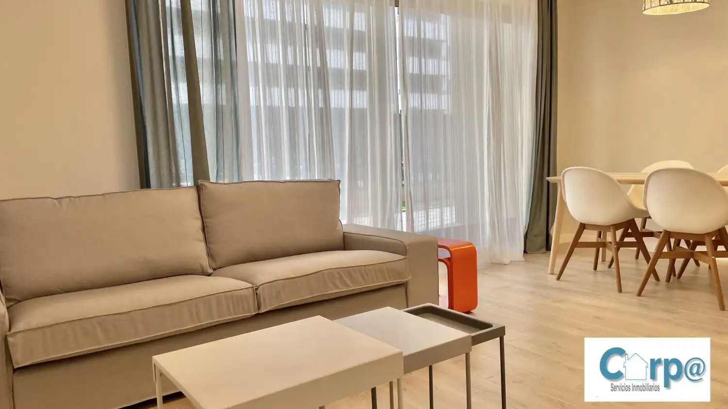 Pis de 80 m² a Pamplona