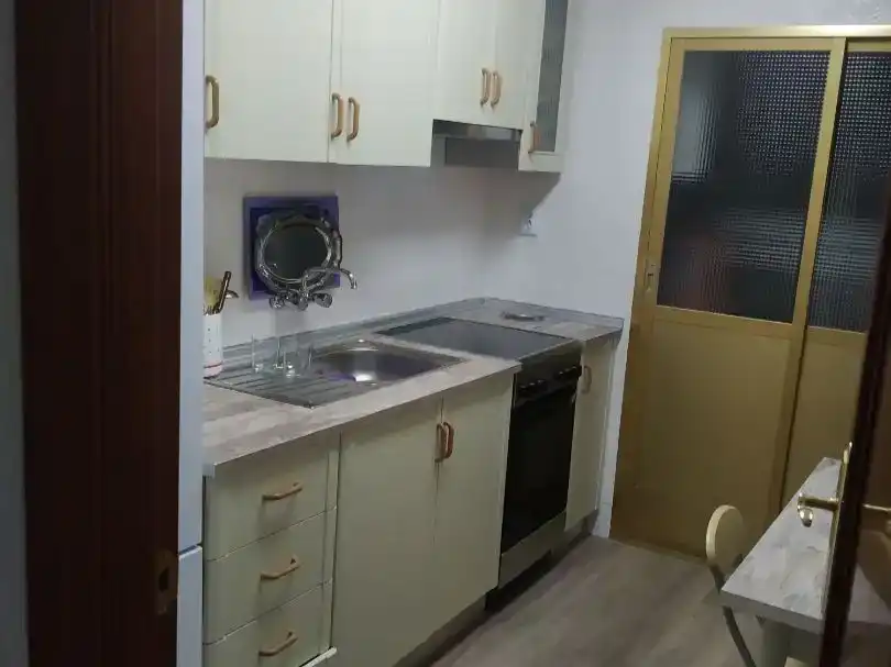Piso de 100 m² en Granada