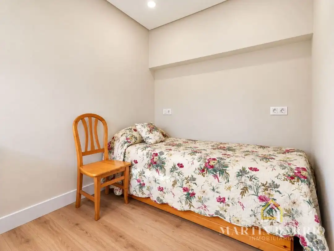 Piso de 76 m² en Zierbena