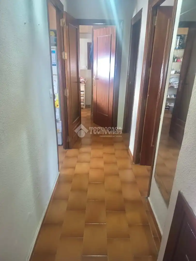 Piso de 70 m² en Sevilla