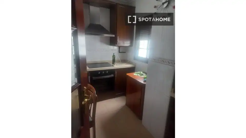 Habitación 81 m², Sevilla