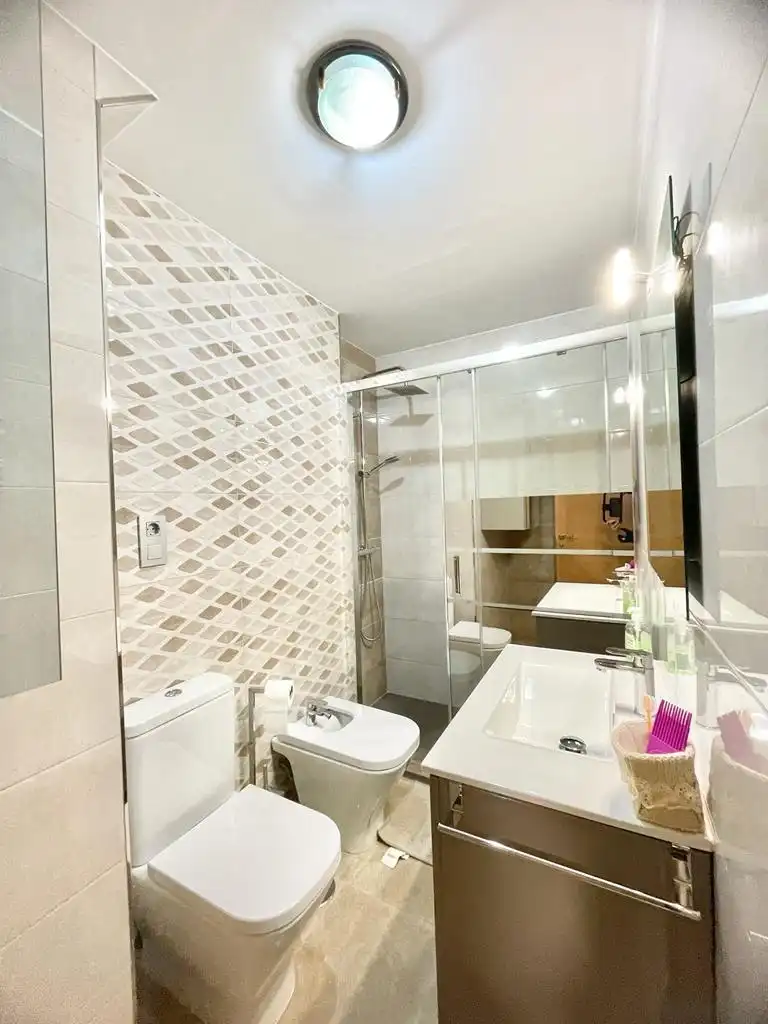 Piso de 87 m² en Granada