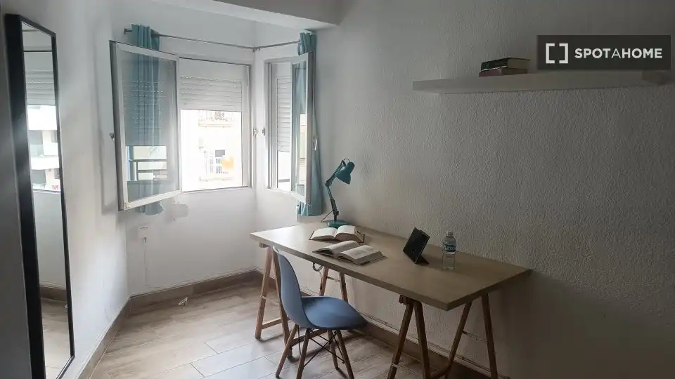 Habitación 78 m², Almería