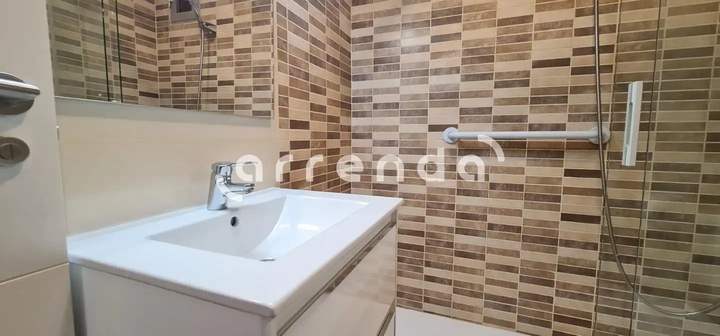 Wohnung 66 m² in Madrid
