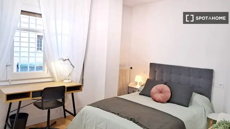 Habitación 155 m², Zaragoza