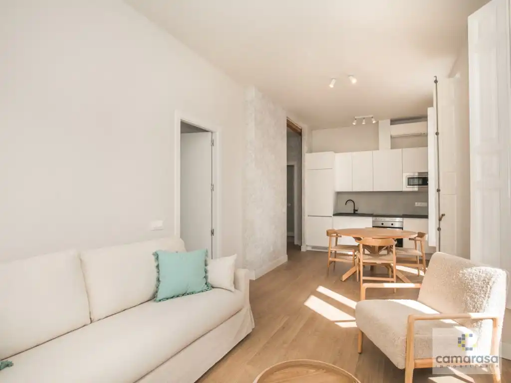 Pis de 92 m² a Àvila