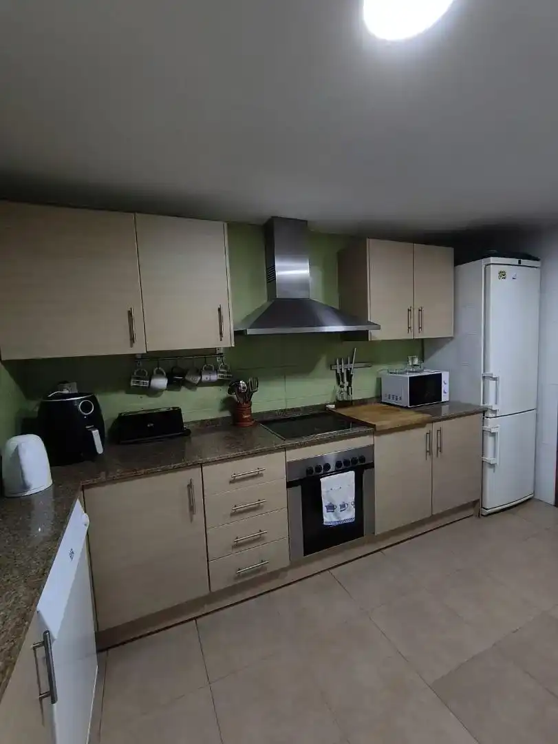 Habitación 150 m², San Juan de Alicante