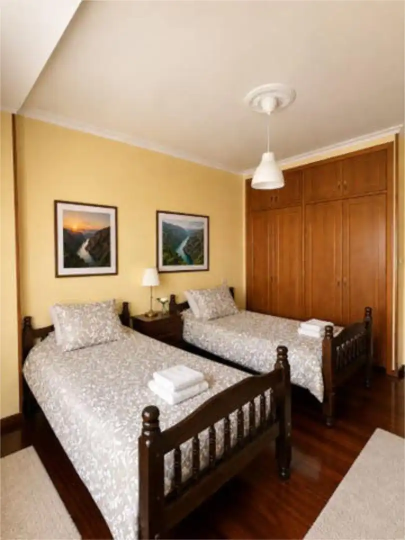 Piso de 85 m² en O Castro de Caldelas