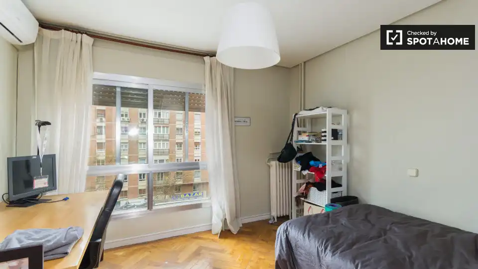 Habitació de lloguer, Madrid