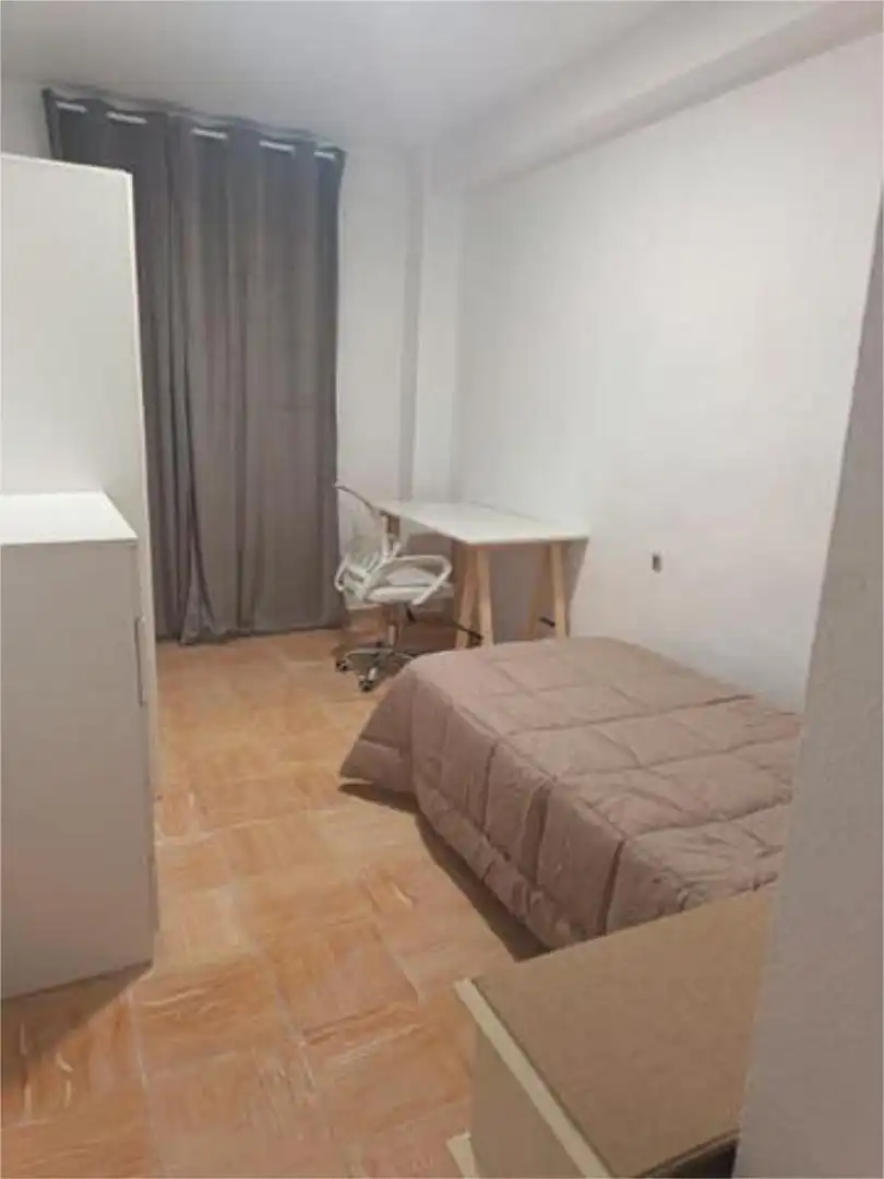 Piso de 100 m² en Granada