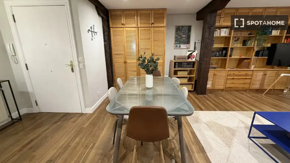 Habitación 83 m², Bilbao