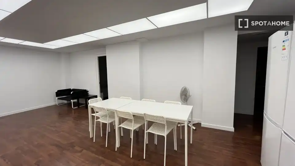 Habitación 290 m², Barcelona