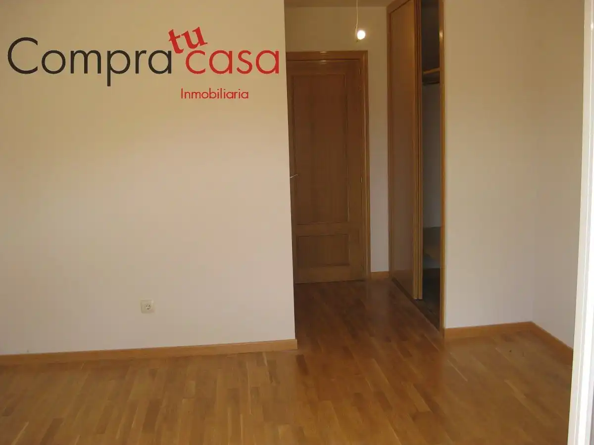 Casa de 210 m² en Revenga
