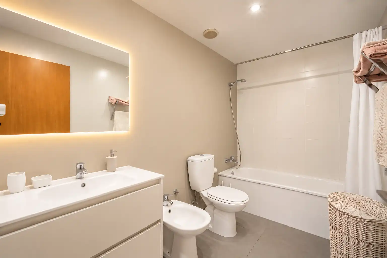 Wohnung 85 m² in Valencia
