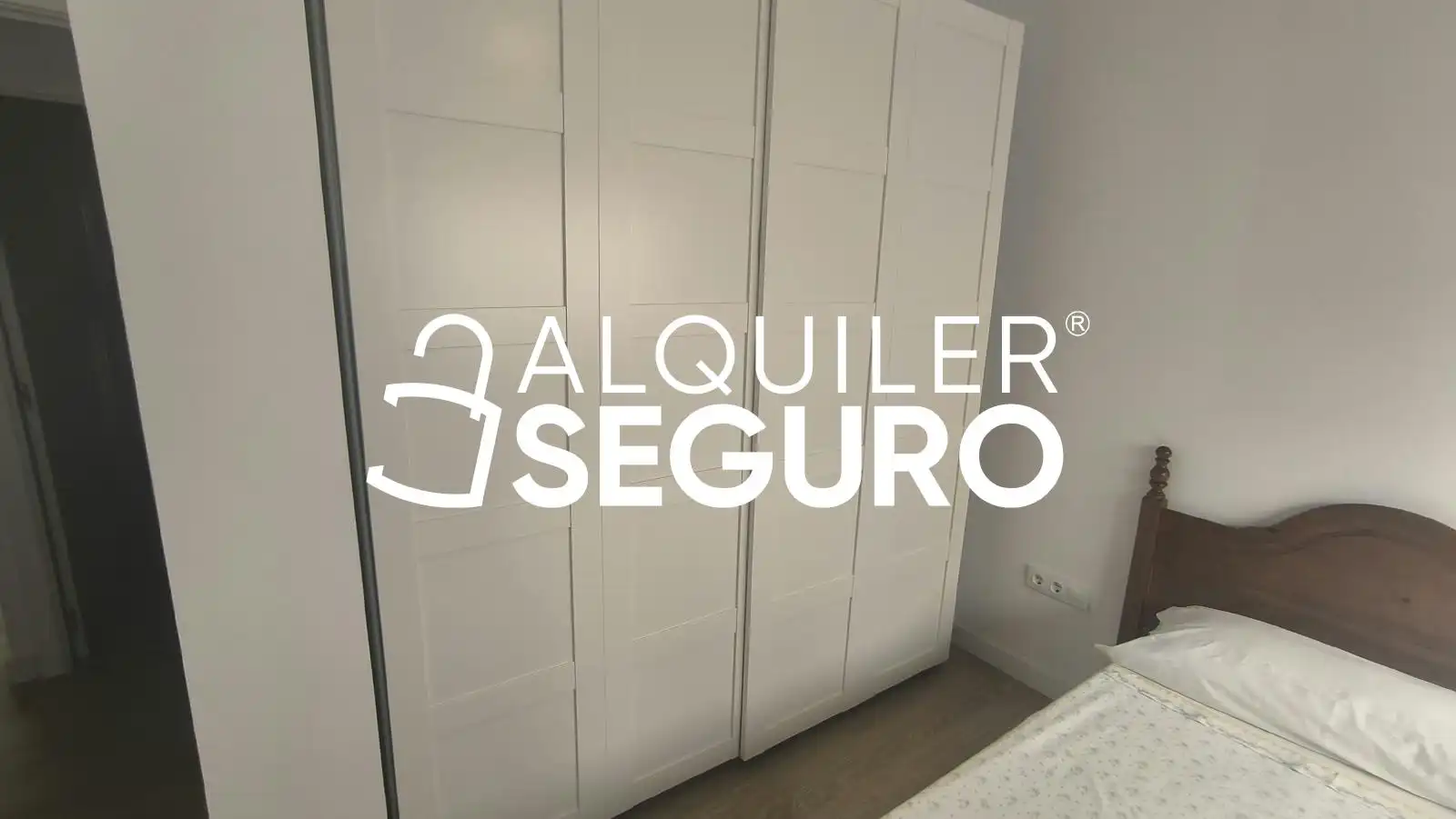 Flat 92 m² in Seville