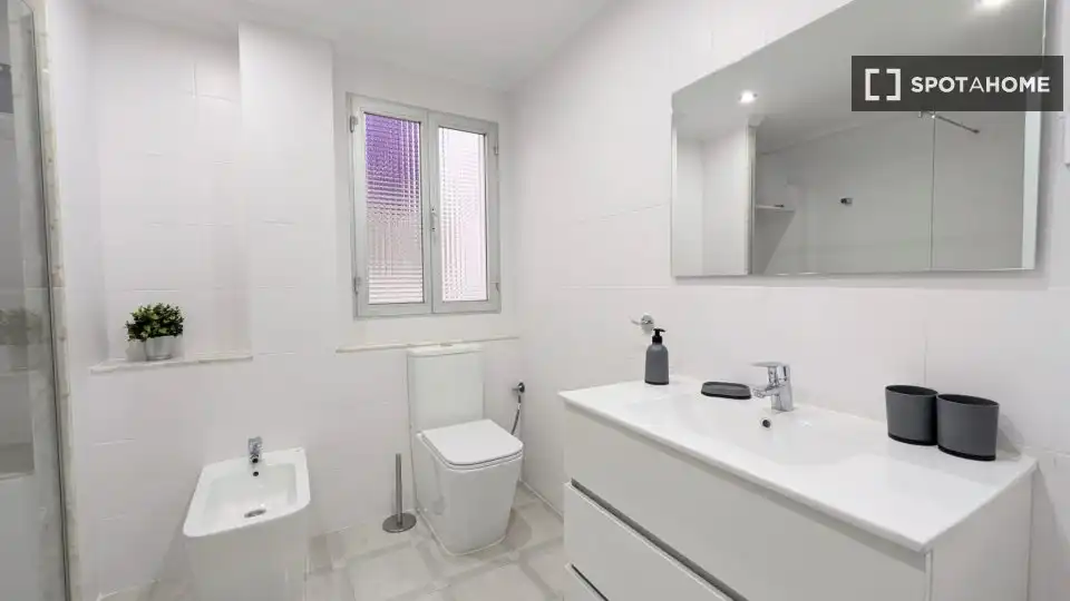 Chambre à louer, Valence