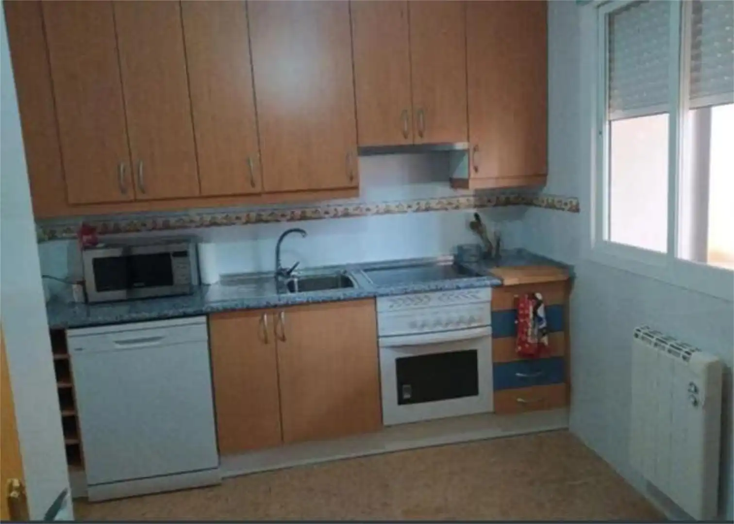 Piso de 100 m² en Navaluenga