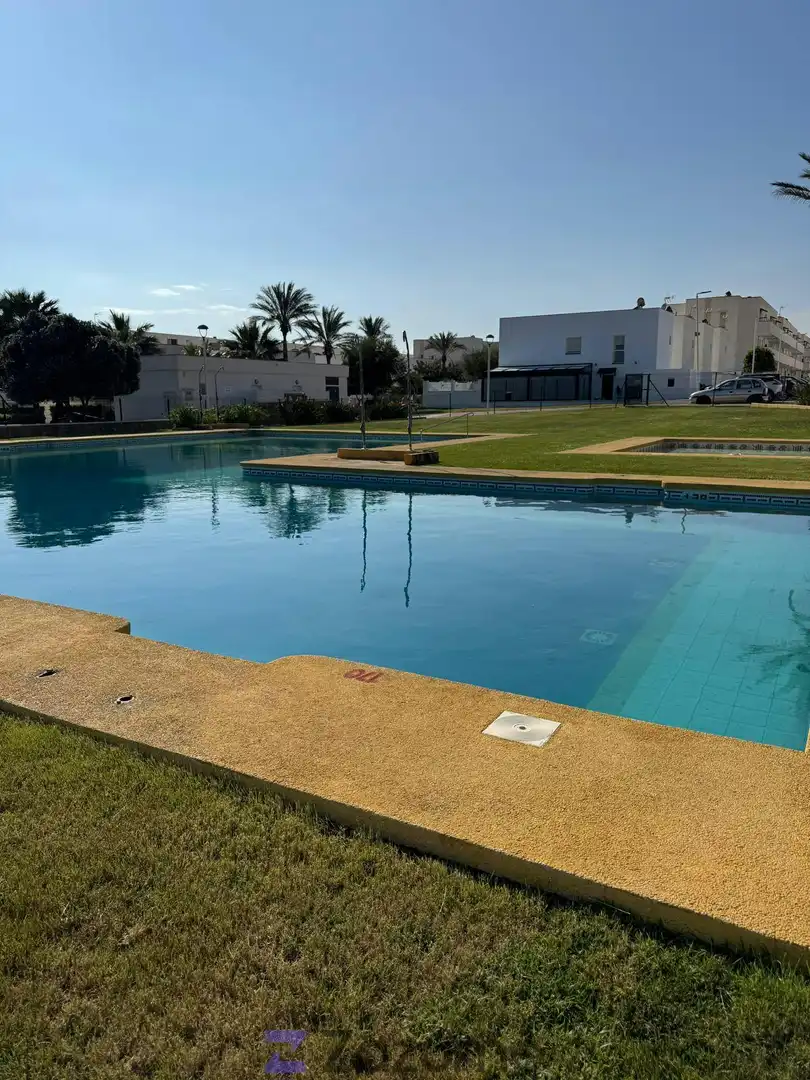 Piso de 90 m² en Almería