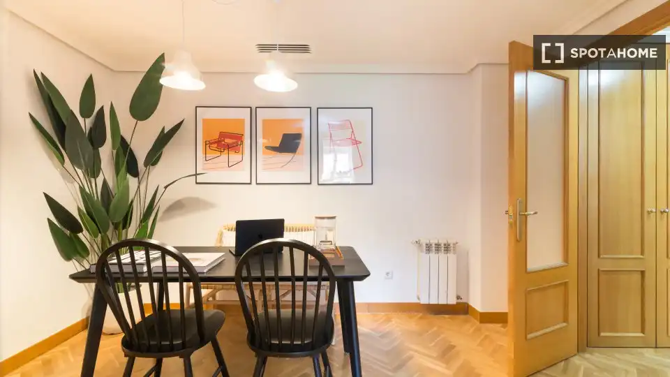 Habitación 100 m², Madrid