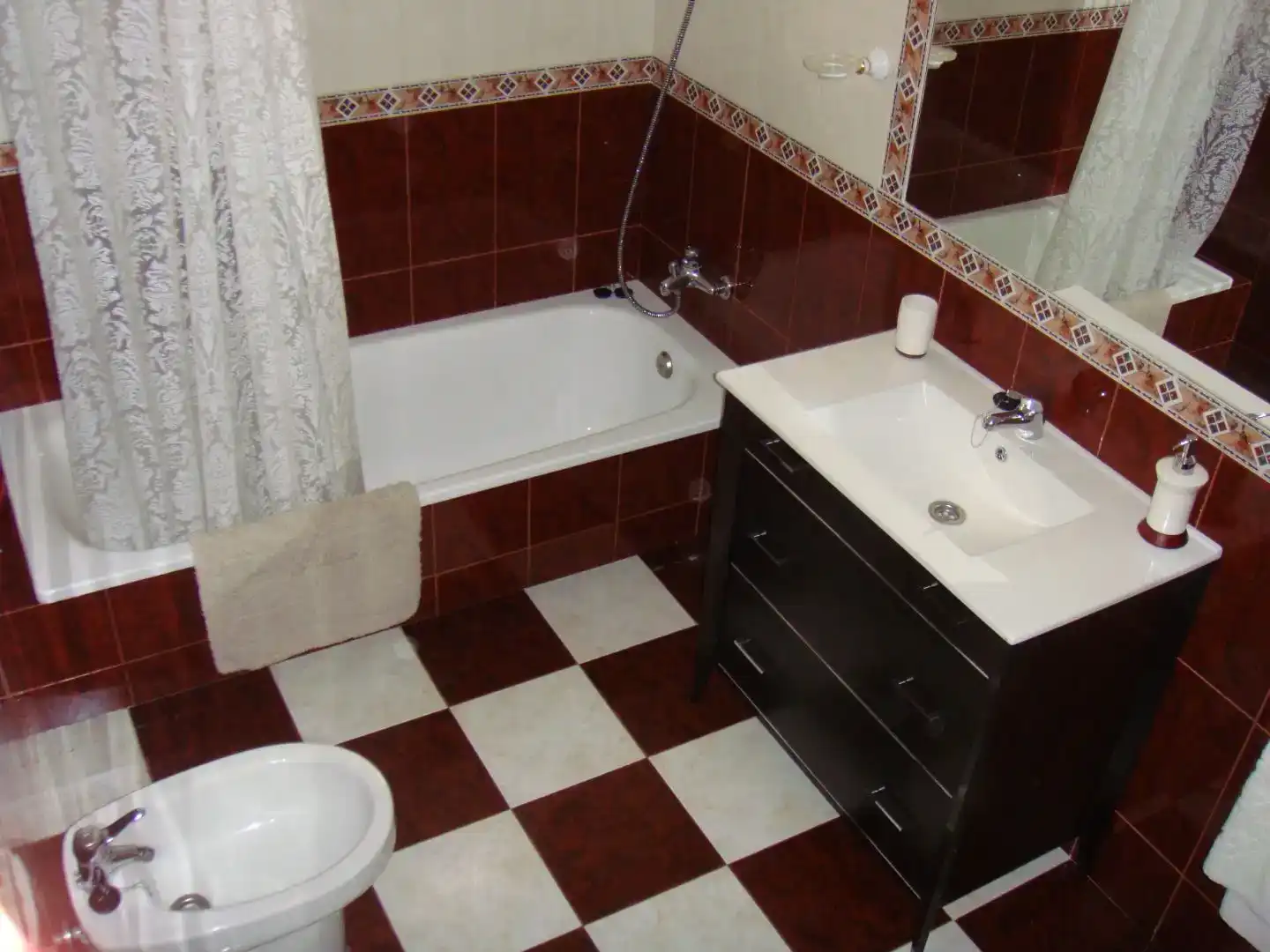 Piso de 90 m² en Almodóvar del Río