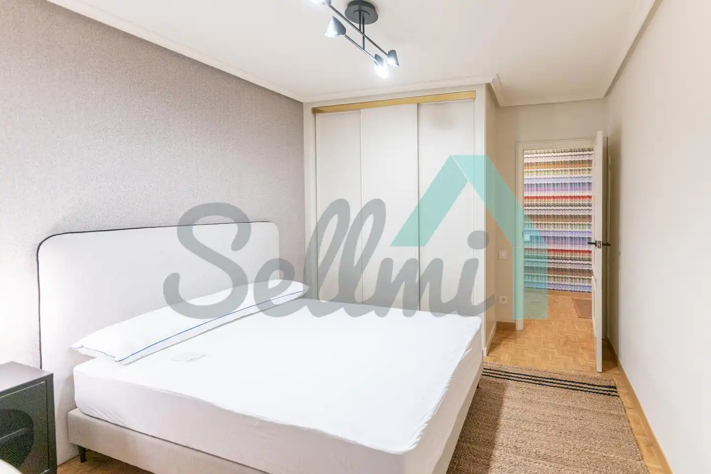 Pis de 83 m² a Oviedo