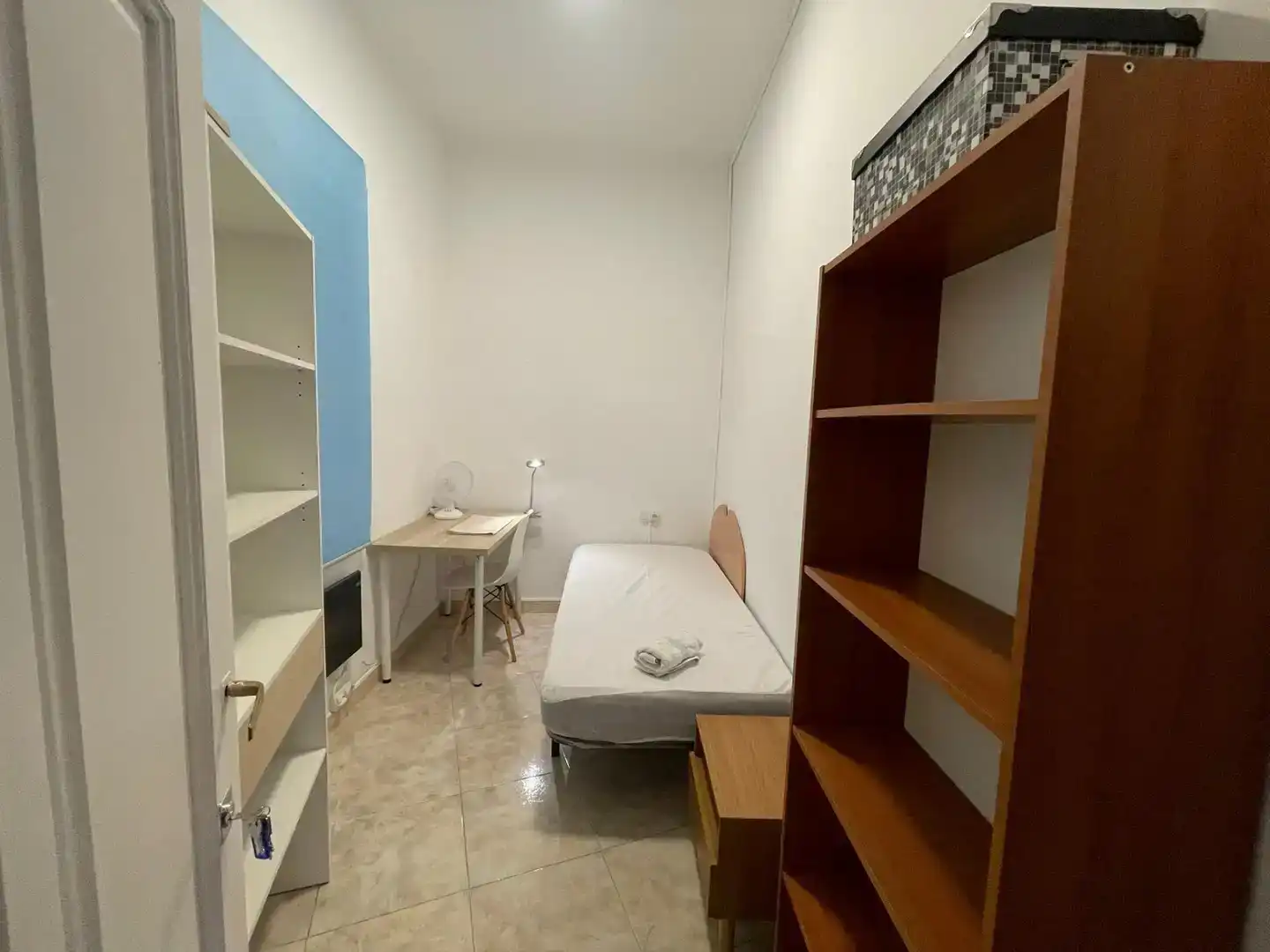 Habitación 87 m², Lérida