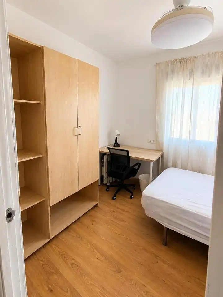 Flat 70 m² in Granada
