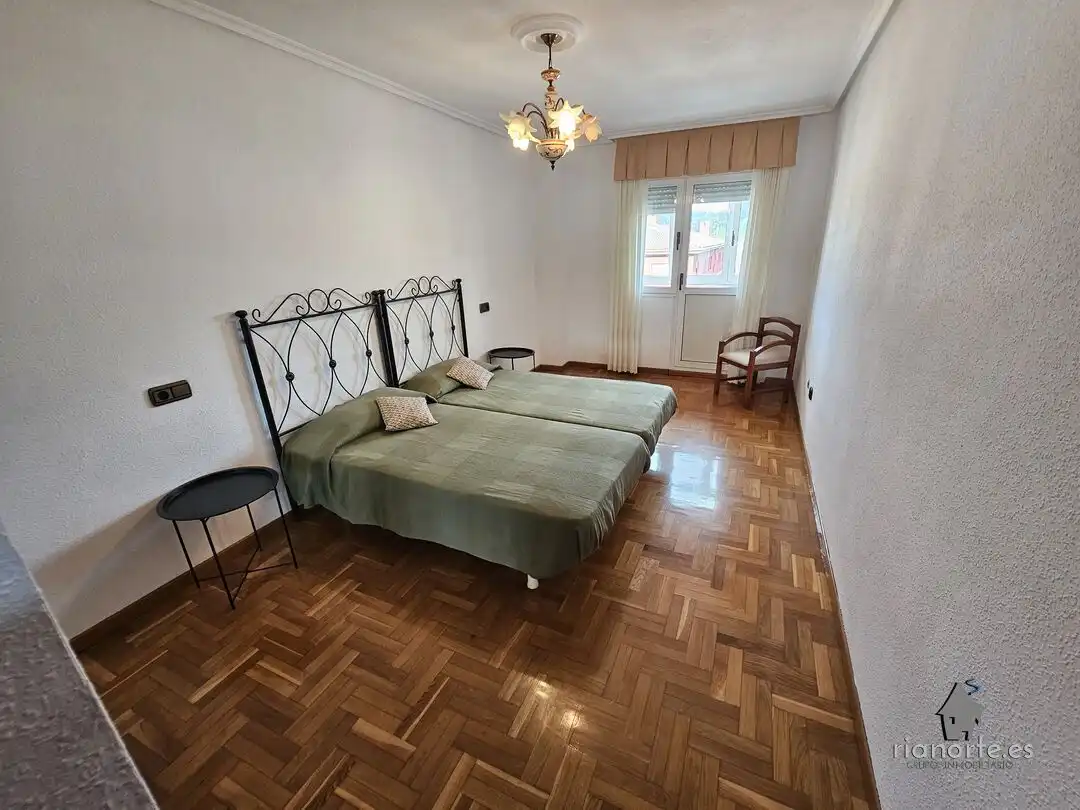 Wohnung 92 m² in Avilés